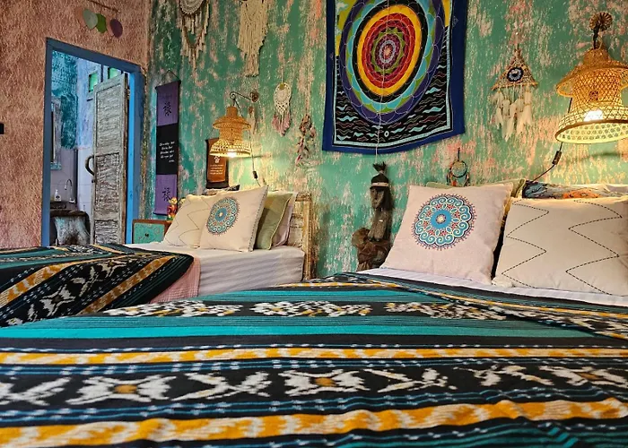 Hostel Loca