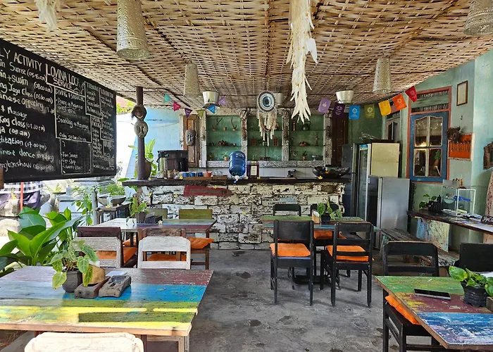 Loca Hostel Lovina